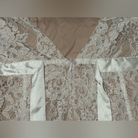 NWT RIHOAS The White Lace Long Sleeve Backless Maxi Dress Sz S - Picture 16 of 16